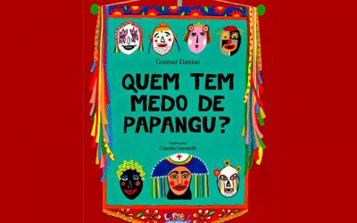 Papangu em português e em Libras